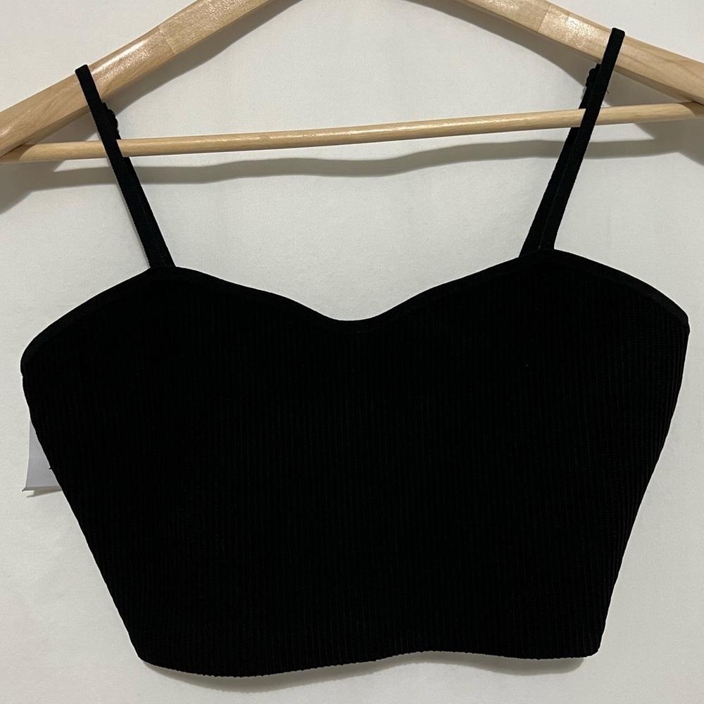 Aritzia Babaton Black Sculpt Knit Klotz Crop Top Size Large NWT Ribbed Tank